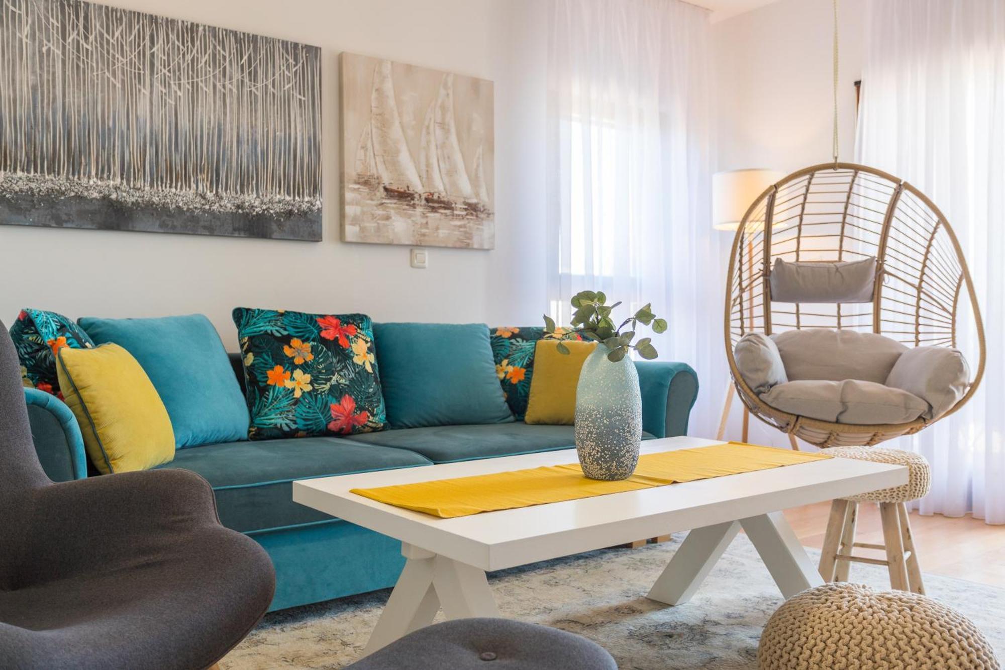 Apartments Cesare With Shared Pool Ližnjan الغرفة الصورة